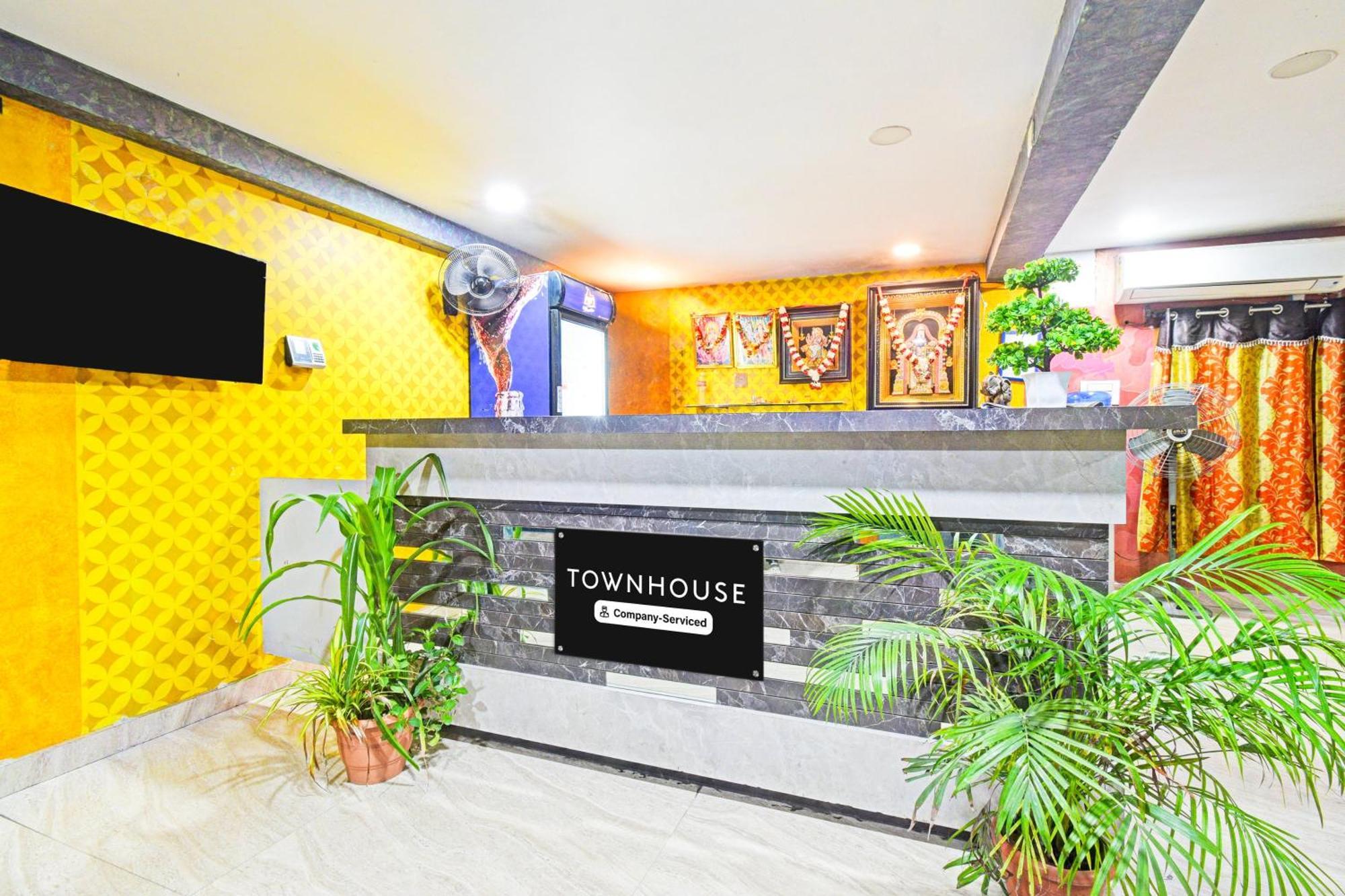 Super Townhouse Mancherial Mancheral ภายนอก รูปภาพ