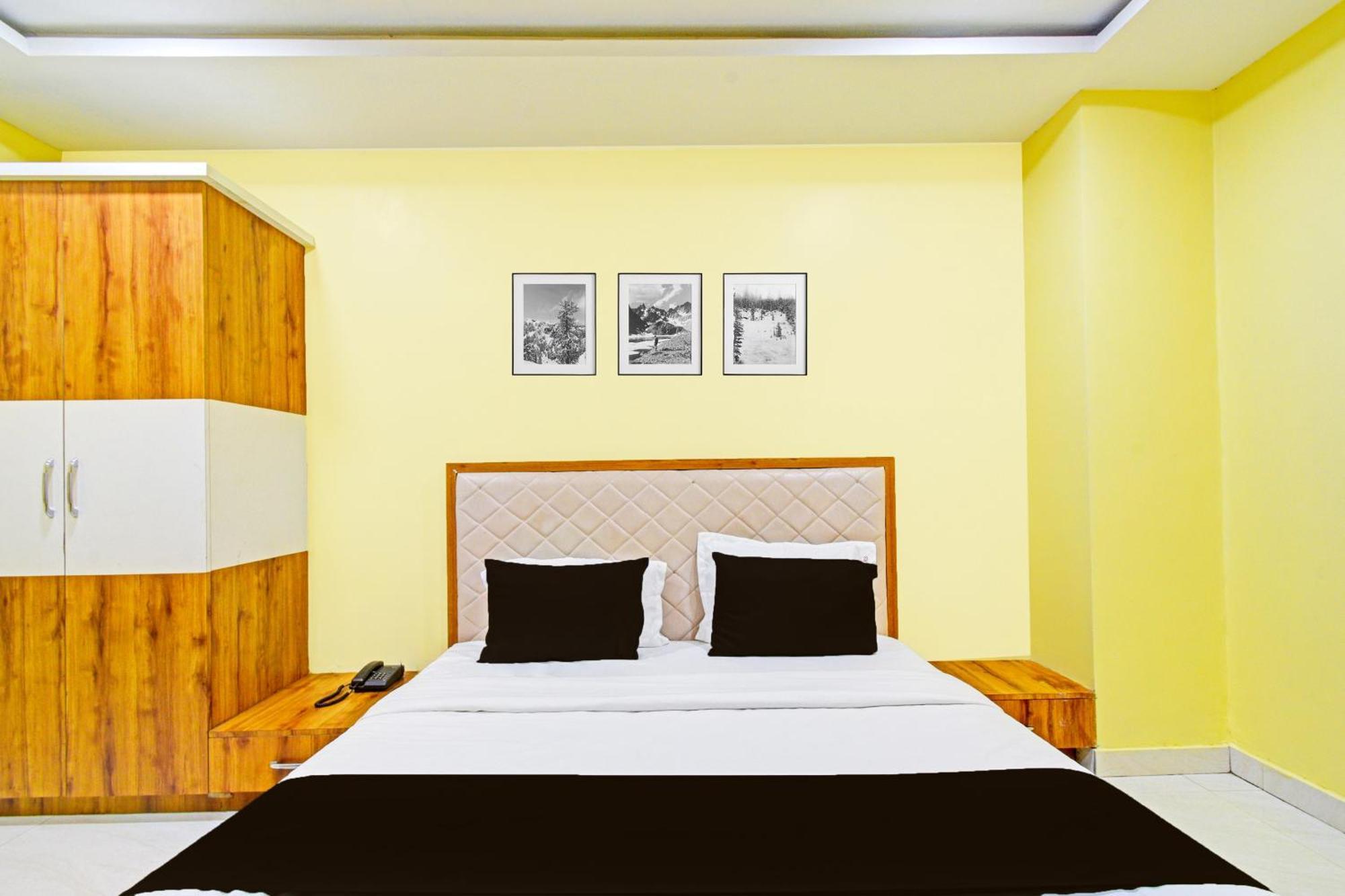 Super Townhouse Mancherial Mancheral ภายนอก รูปภาพ