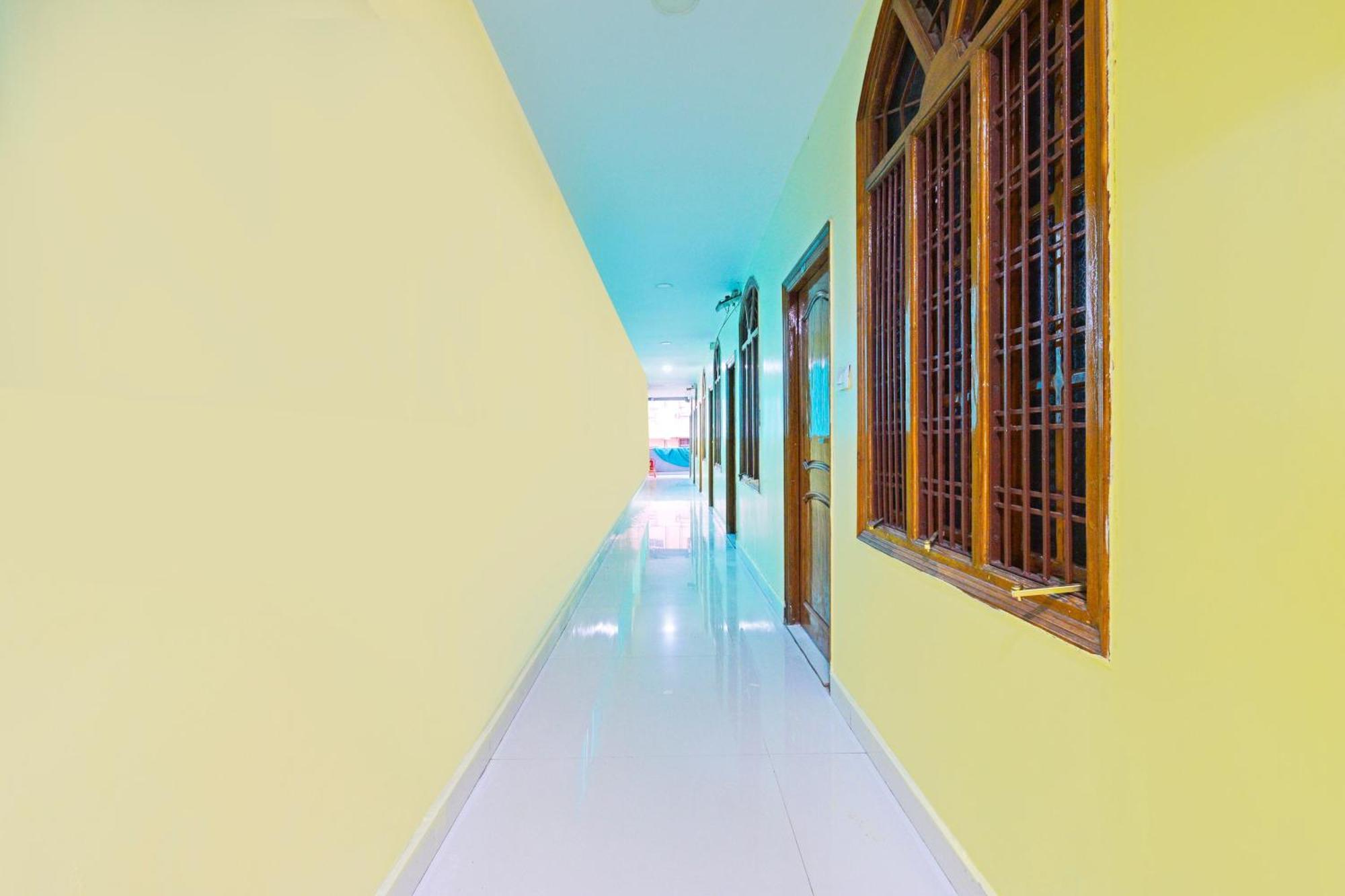 Super Townhouse Mancherial Mancheral ภายนอก รูปภาพ