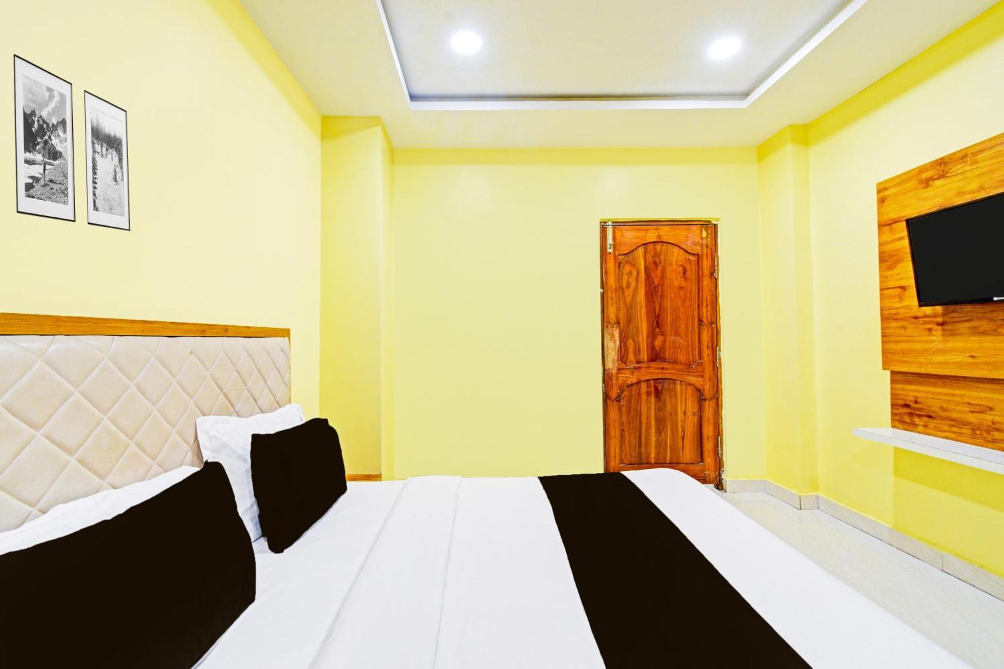 Super Townhouse Mancherial Mancheral ภายนอก รูปภาพ