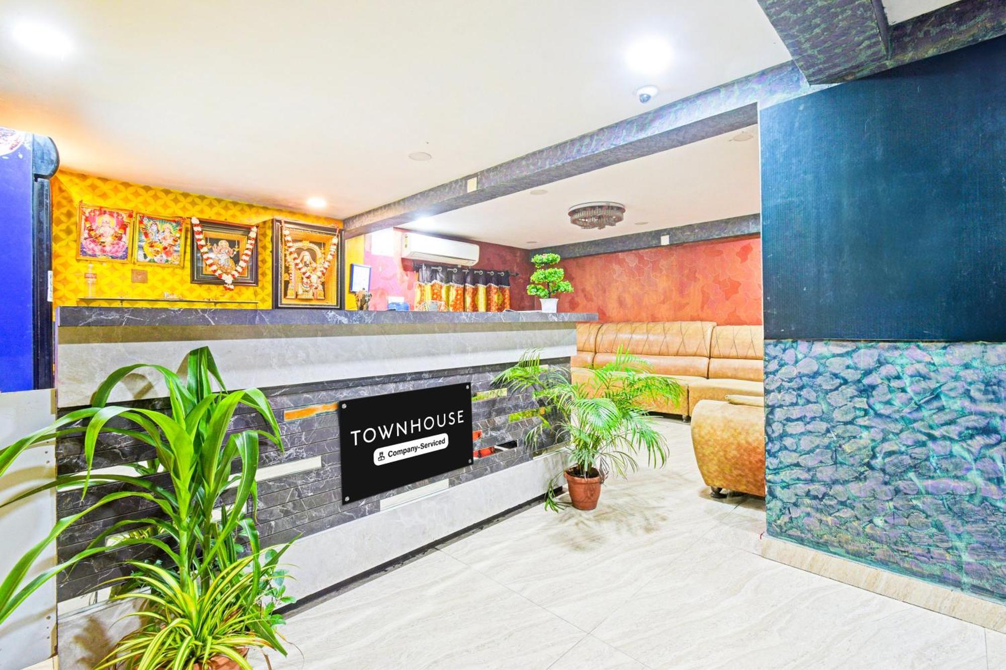 Super Townhouse Mancherial Mancheral ภายนอก รูปภาพ